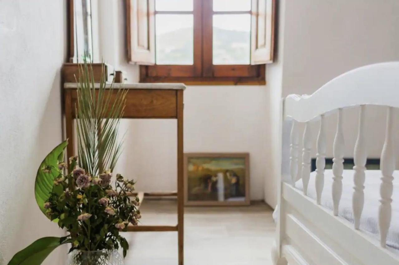 La Coletta Bel Appartement Typique Avec Balcon Centre Piana Piana  Exterior foto
