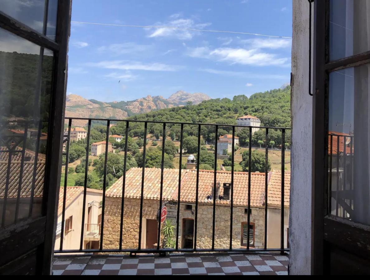La Coletta Bel Appartement Typique Avec Balcon Centre Piana Piana  Exterior foto