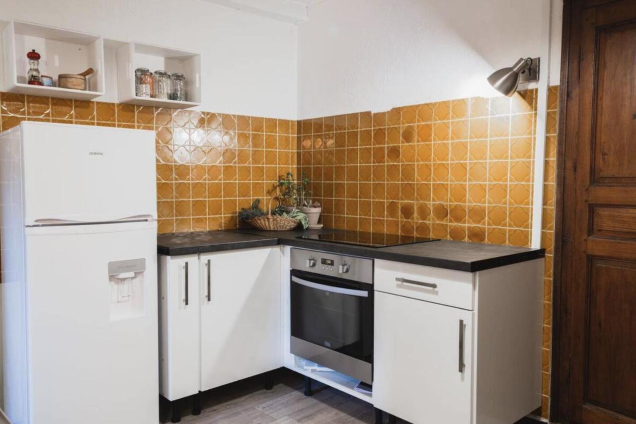 La Coletta Bel Appartement Typique Avec Balcon Centre Piana Piana  Exterior foto